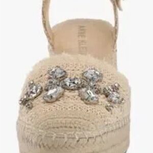 Elegant Beige Wedge Sandals